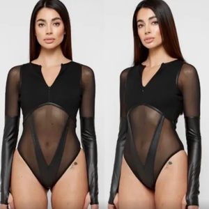 Maniere De Voir Black High Leg Effect Vegan Leather Bodysuit Size 6